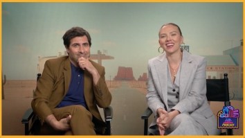 Scarlett Johansson And Jason Schwartzman Were Under Siege From A Hostile Community Of Spanish Flies Whilst Filming ‘Asteroid City’