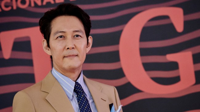 Squid Game 2: 'Player 456' Lee Jung-Jae Demands $1 Million Per Episode?  Netizens Calculate Season 1 Earned $900 Million For 9 Episodes, He's Just  Asking 1% Of It
