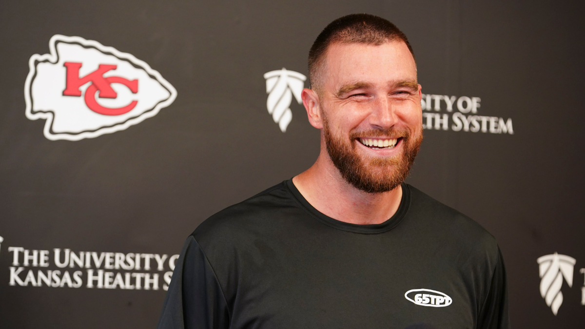 Kansas City Chiefs' Travis Kelce plans to play 'until the wheels