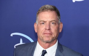 Troy Aikman on the red carpet
