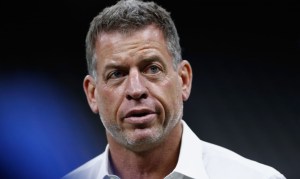 Troy Aikman on the front lines