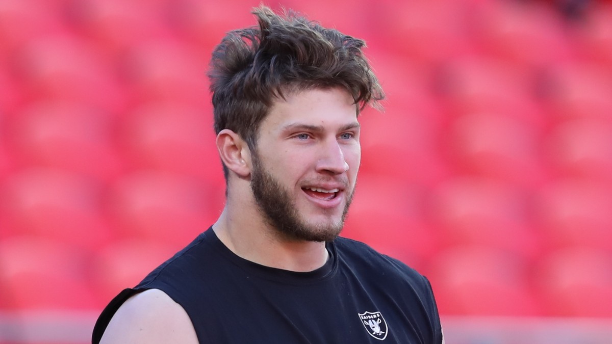 New Orleans Saints' Foster Moreau in Remission After Hodgkin Lymphoma