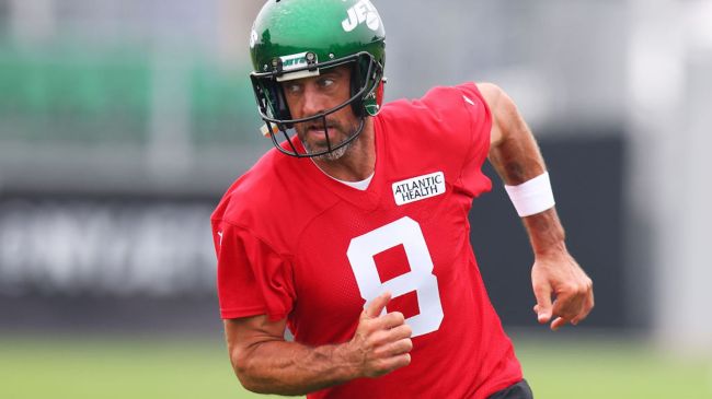 aaron rodgers practicing with the new york jets