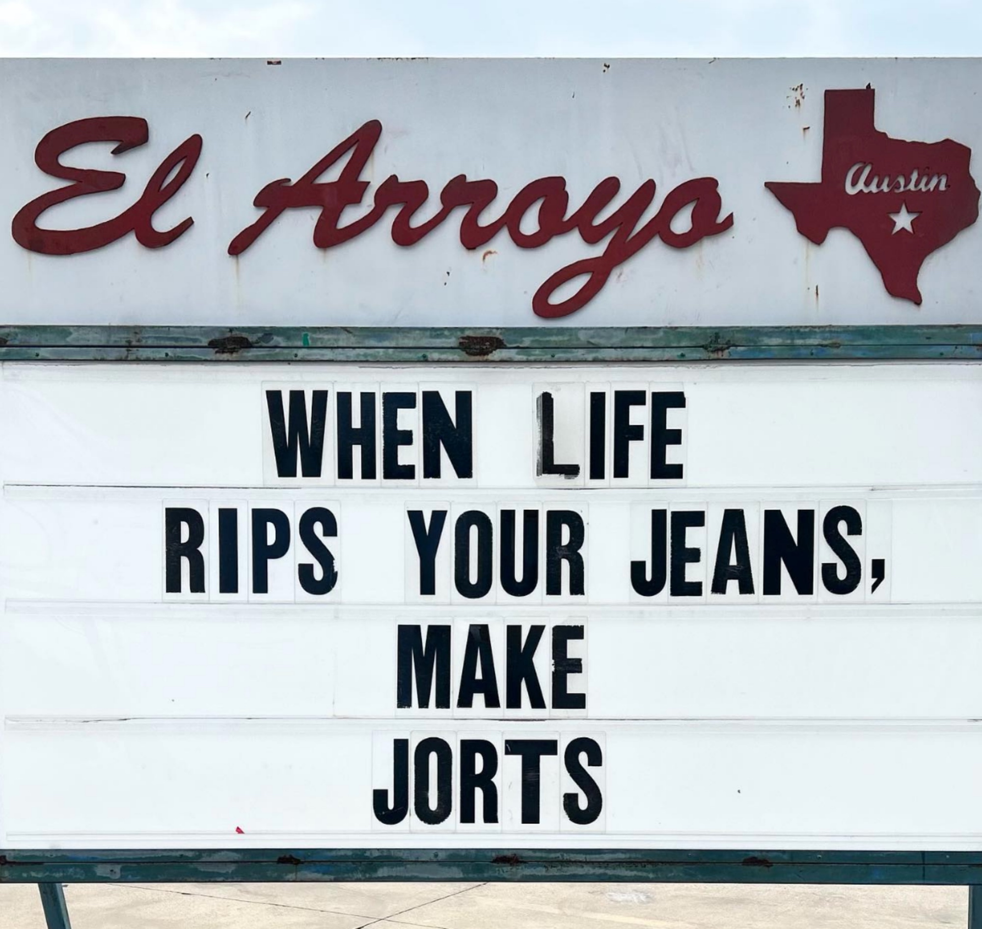 funny meme about jeans and jorts