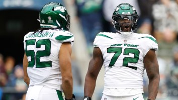 Jets’ DE Gets Fans Buzzing With ‘Walking Dead’ Outfit For Training Camp