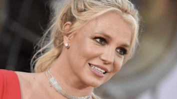Britney Spears Throws Wild Divorce Party Filled With Men, Gets Licked By Random Guy On Video