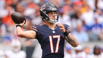 New Chicago Bears QB2 Names Wrong Quarterback As The One He Looks Up To