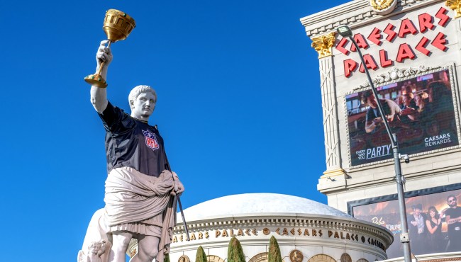 Statue at Caesars Palace Casino dressed in NFL jersey