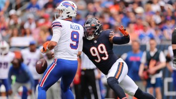 Titans Sign Former Bears Pass-Rusher Who Had 10 Sacks The Past Two Seasons