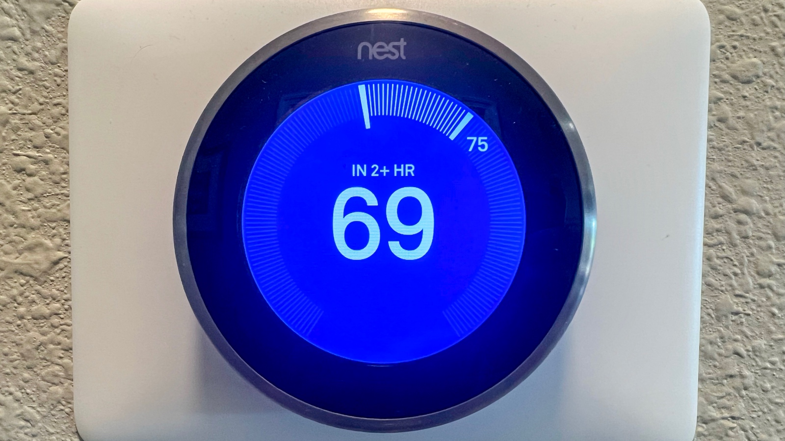 Nest thermostat set to 69 degrees best sleep temperature