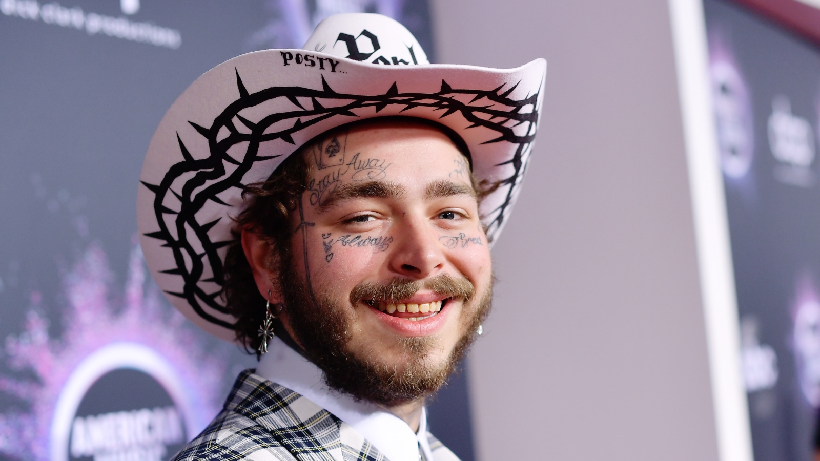 Post Malone buys one-of-a-kind Magic: The Gathering Lord of the Rings card