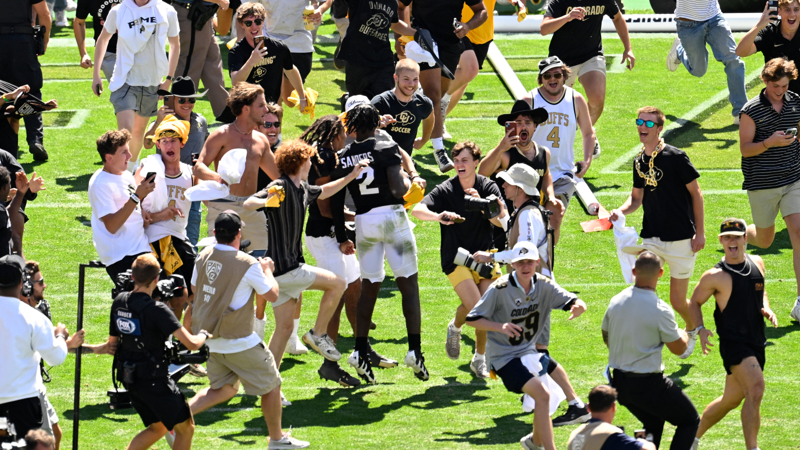 Fireworks break out pregame as Buffs and Rams already scuffle