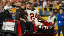 Browns Coach Kevin Stefanski Gives Injured Nick Chubb The Game Ball Following Win Over Titans