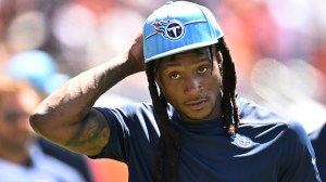DeAndre Hopkins on the sidelines for the Tennessee Titans.