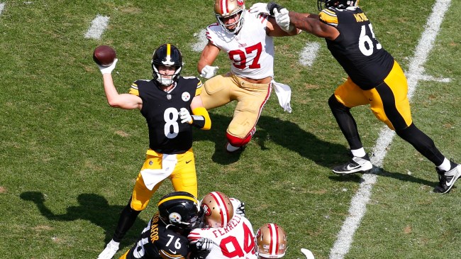 Kenny Pickett throws a pass for the Steelers in a game vs. the 49ers.