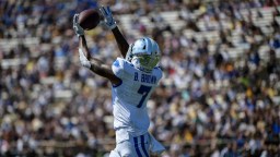Kentucky Wide Receiver Drops WIDE OPEN Touchdown During All-Time College Football Fail