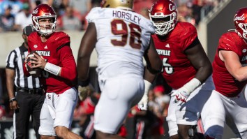 Louisville O-Lineman Hilariously Cartwheels During Play To Distract Defense