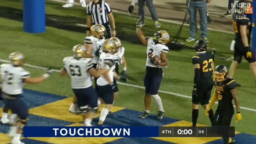 Montana State wide receiver Clevan Thomas has touchdown overturned against South Dakota State