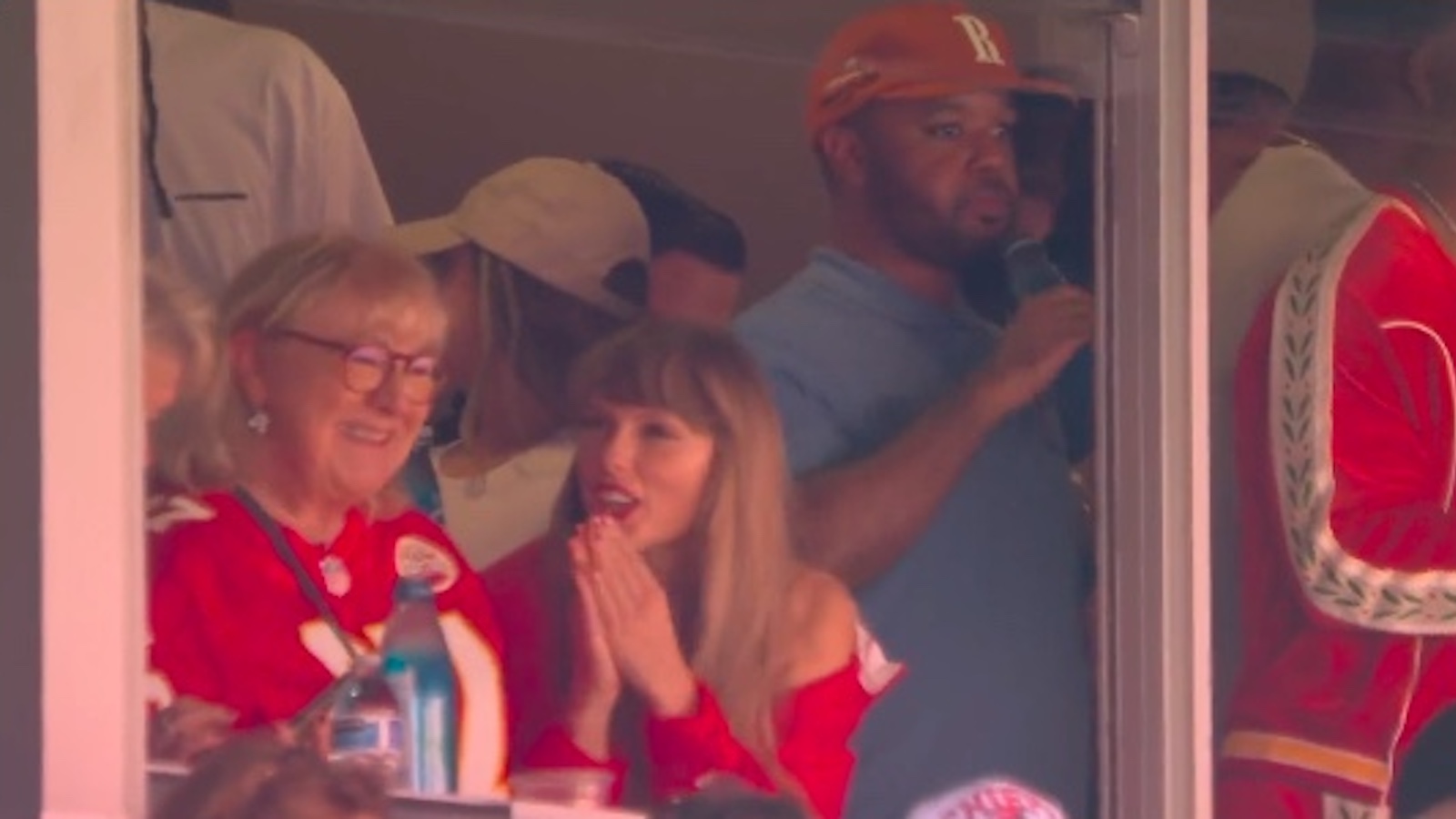 Donna Kelce Was Biggest Winner Of Taylor Swift At Chiefs Game