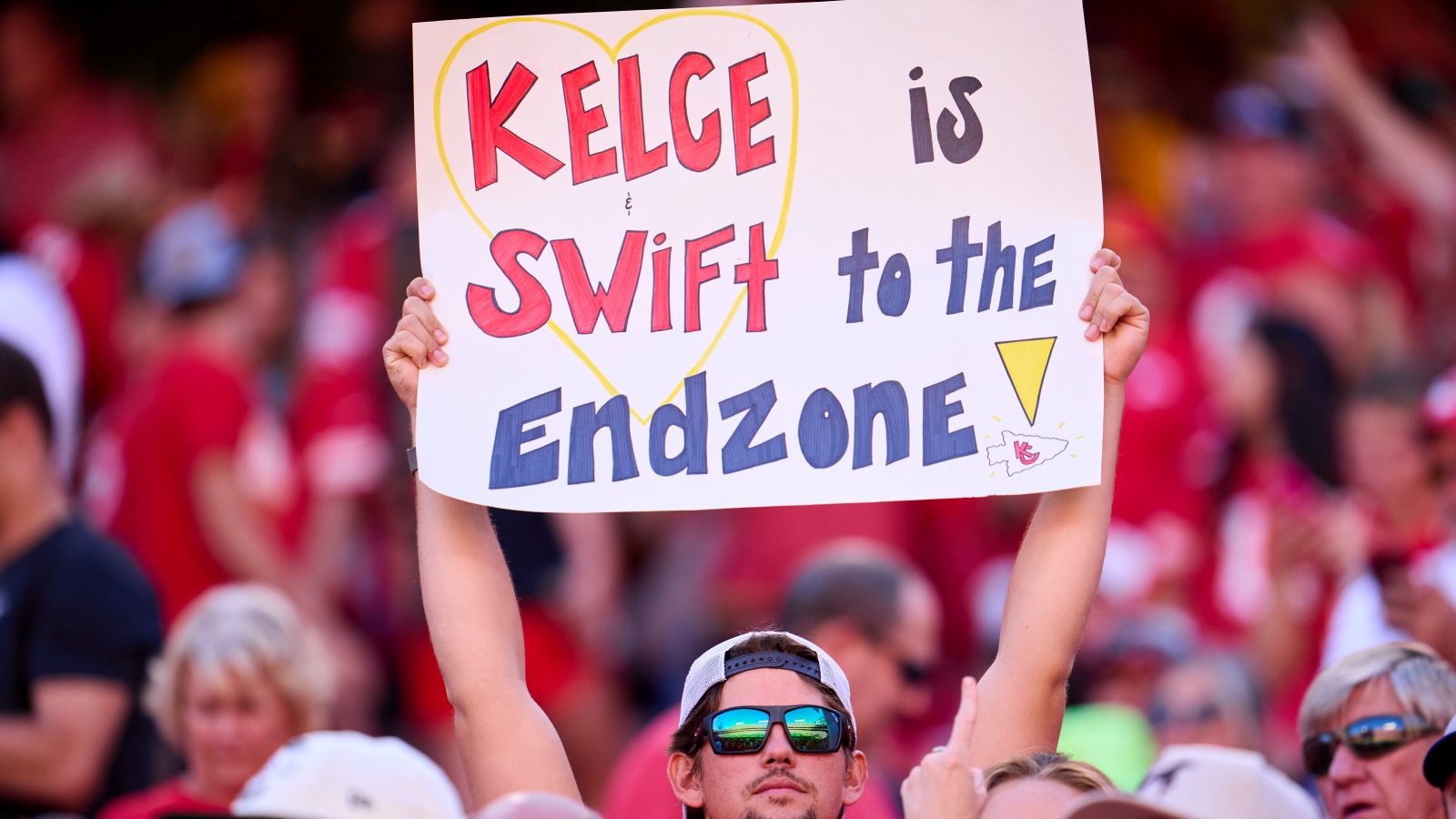 Travis Kelce Taylor Swift Fan Sign 