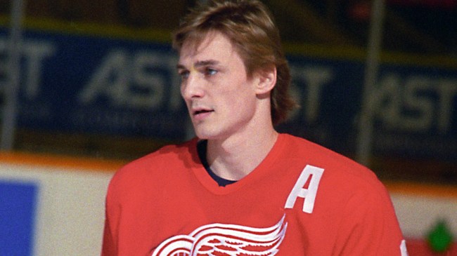 Sergei Fedorov signs Sergei Fedorov to 1-year contract 