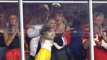 Taylor Swift Reps Jacket From Erin Andrews’ NFL Clothing Line At Kansas City Chiefs’ Win Over Denver Broncos