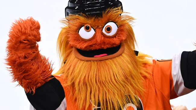 Flyers mascot Gritty