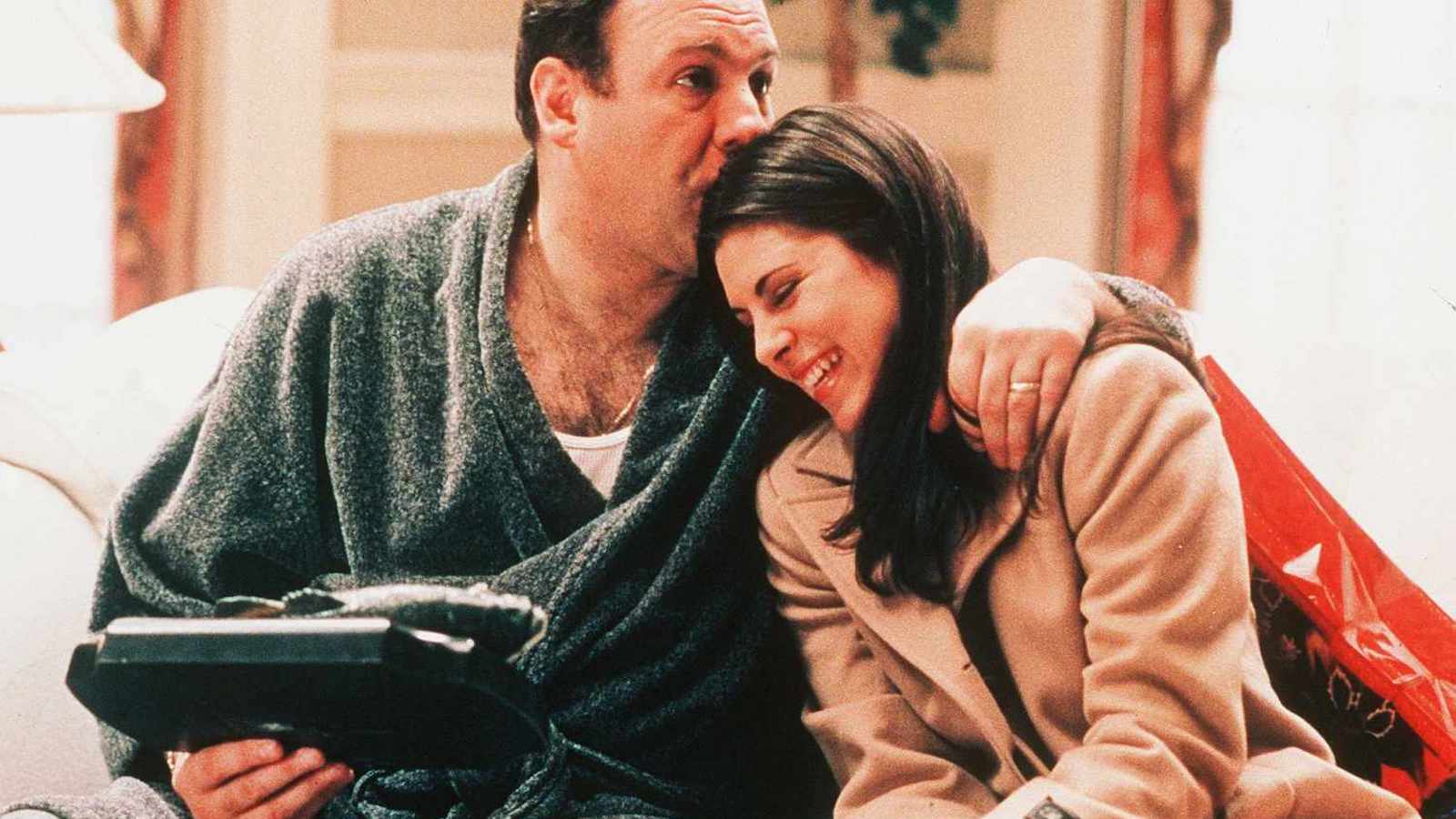 JamieLynn Sigler Remembers 'Exceptional' James Gandolfini
