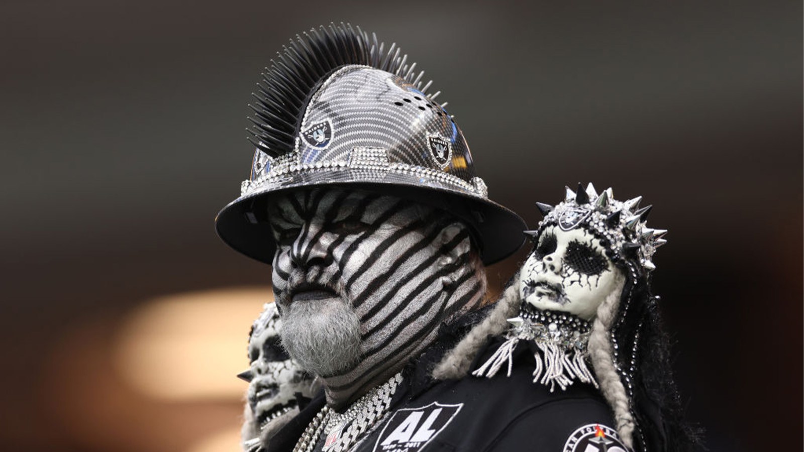 Football Fan With Rattle Raiders Fans TAKE OVER SoFi Stadium, Rattle Chargers At Home