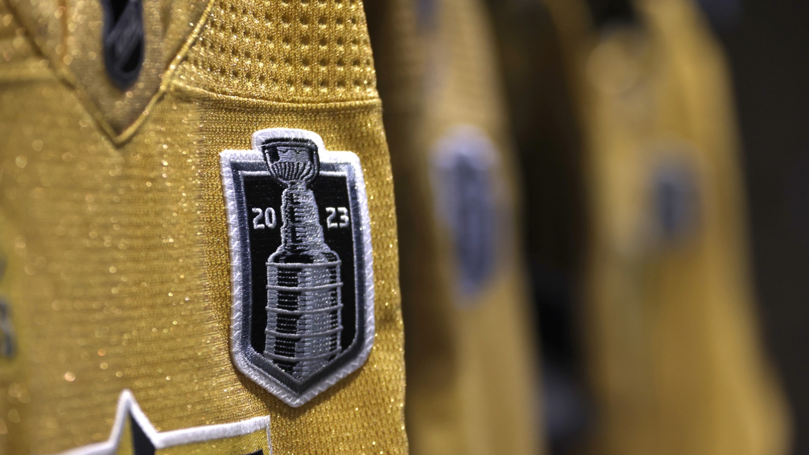 Watch: Golden Knights have stunning Stanley Cup ring