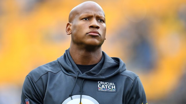 Ryan Shazier walks the field in Steelers gear.