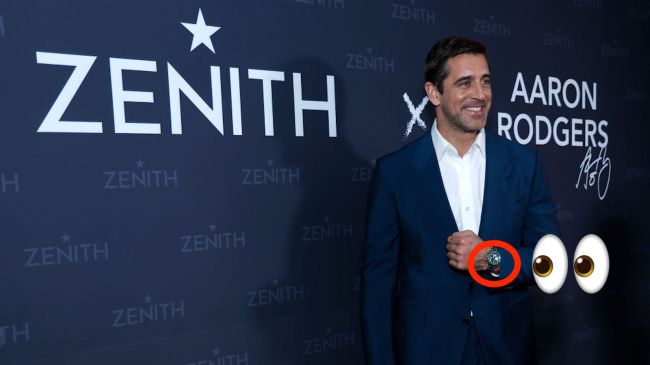 aaron rodgers showing off his watch