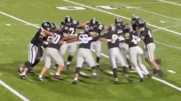 HSFB Team Baffles Opponent By Running ‘Ring Around The Rosie’ Trick Play For TD In Playoffs