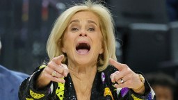Kim Mulkey Goes Crazy As Flau’jae Johnson Hits Savage Celebration BEFORE 5-Star Freshman Even Shoots