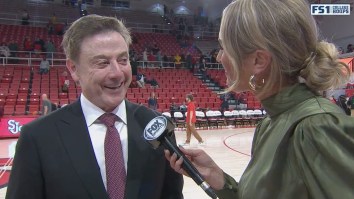 Rick Pitino Uses Veteran Coaching Move To Properly Berate Referees Over Bad Calls