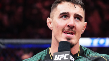 Things Get Awkward After UFC Fighter Shoots His Shot At Reporter With Wild Question