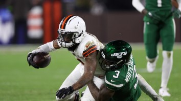 Scary Hit Leading To Possible Convulsions For Browns Wide Receiver Elijah Moore, Stunning NFL Fans
