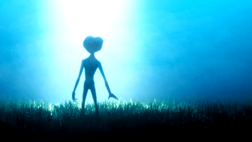 Witnesses Claim Girl Was Abducted By Gang Of 7-Foot Tall Silver Aliens