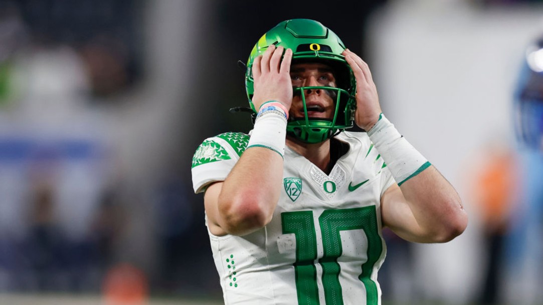 Oregon's Bo Nix has a 'lot of emotions' after Pac-12 title game loss: 'I'm  going to miss college football