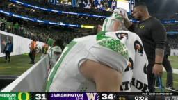 ESPN Zoned In On An Emotional Bo Nix For An Uncomfortable Amount Of Time During Pac-12 Championship