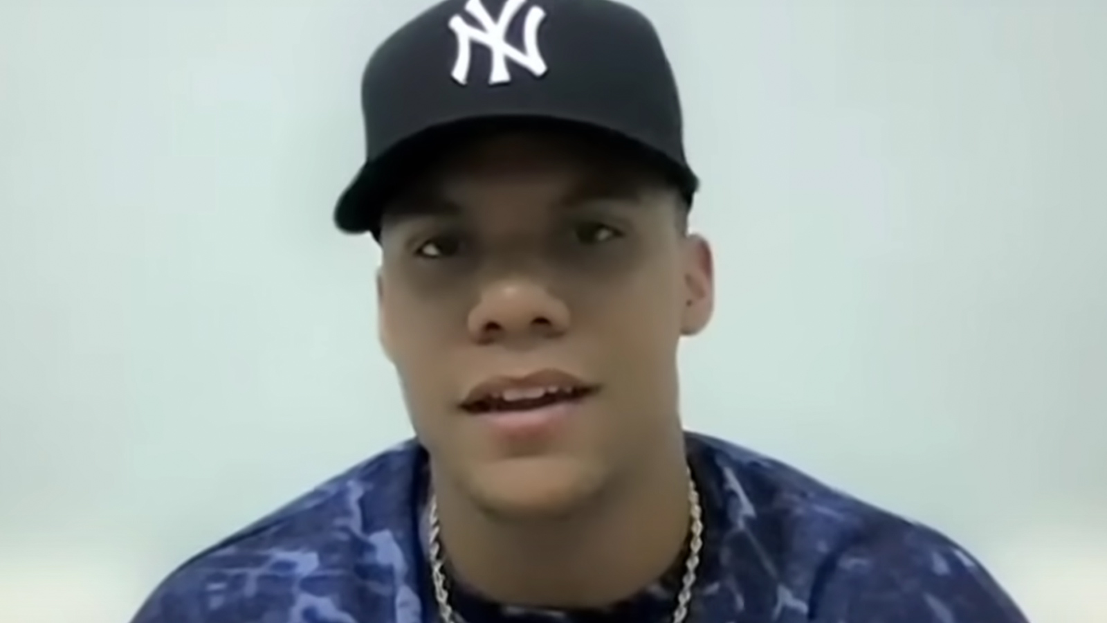 Topps Selling Juan Soto 'Press Conference'-Worn Baseball Cards