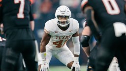 Texas Linebacker Mocks Oklahoma State Running Back For Awful Stats After Cursing At Them In Pregame