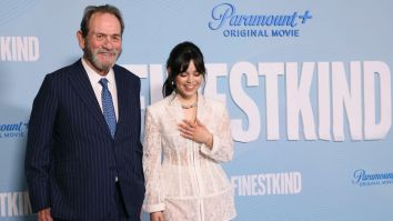Tommy Lee Jones Looks Co-Star Jenna Ortega In The Face, Asks Her If They Had Any Scenes Together In New Movie (Video)