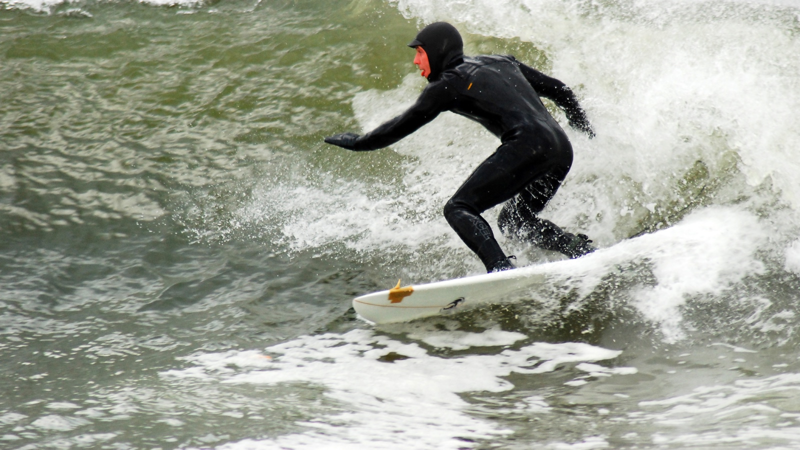 winter storm surfing in New Jersey