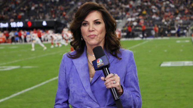 Reporter Michele Tafoya on the sidelines during a Kansas City Chiefs game.