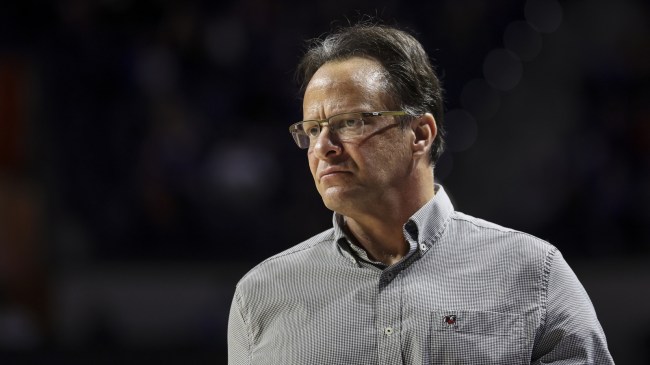 Tom Crean on the sidelines during a Georgia basketball game.