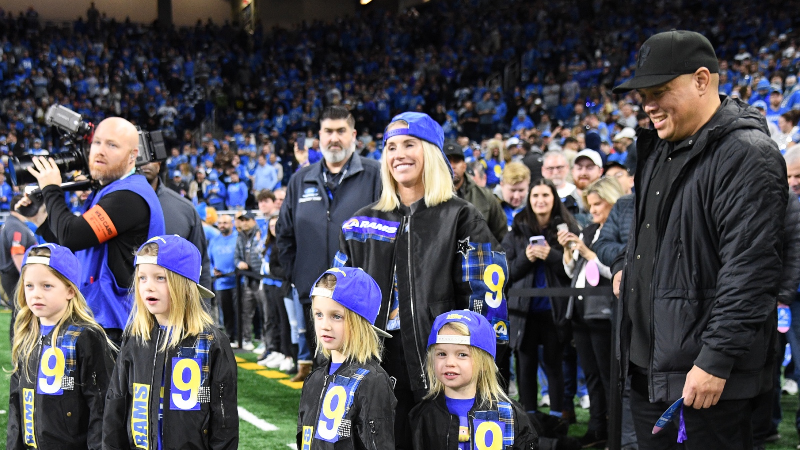 Kelly Stafford and her kids