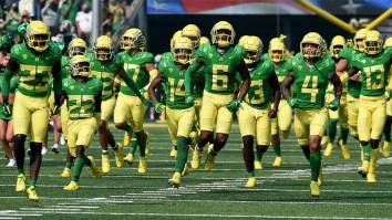 Former Oregon Football Player Reveals One Major Issue With Wearing New Nike Uniform Every Week