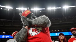 Kansas City Superfan, Bank Robber, ChiefsAholic’s Lawyer Goes On Hilarious Rant