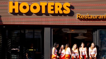 Charleston, WV Locals Plan Candlelight Service For Soon-To-Be Demolished Hooters